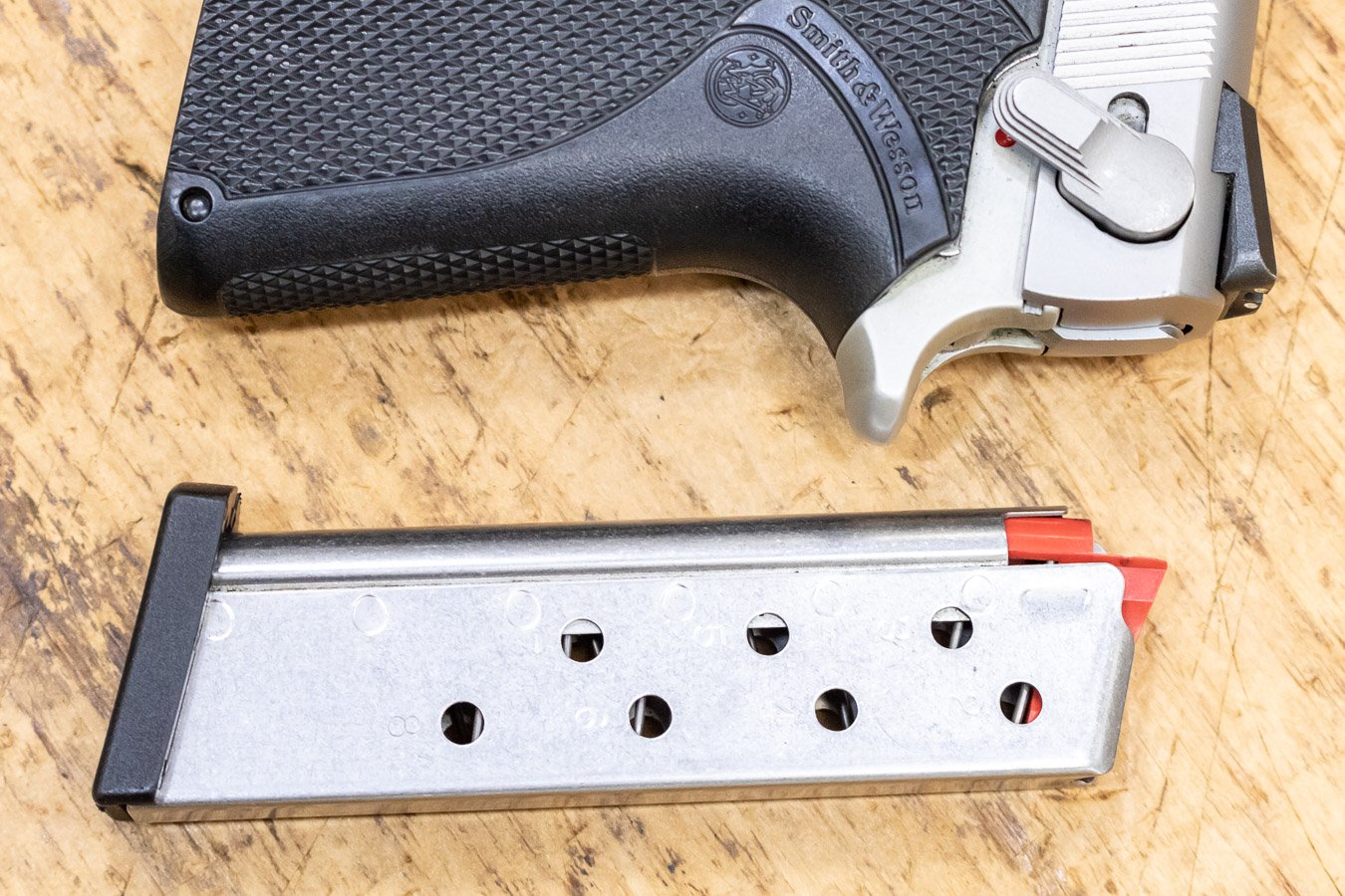SMITH AND WESSON Model 3913 9mm Used Trade-in Pistol